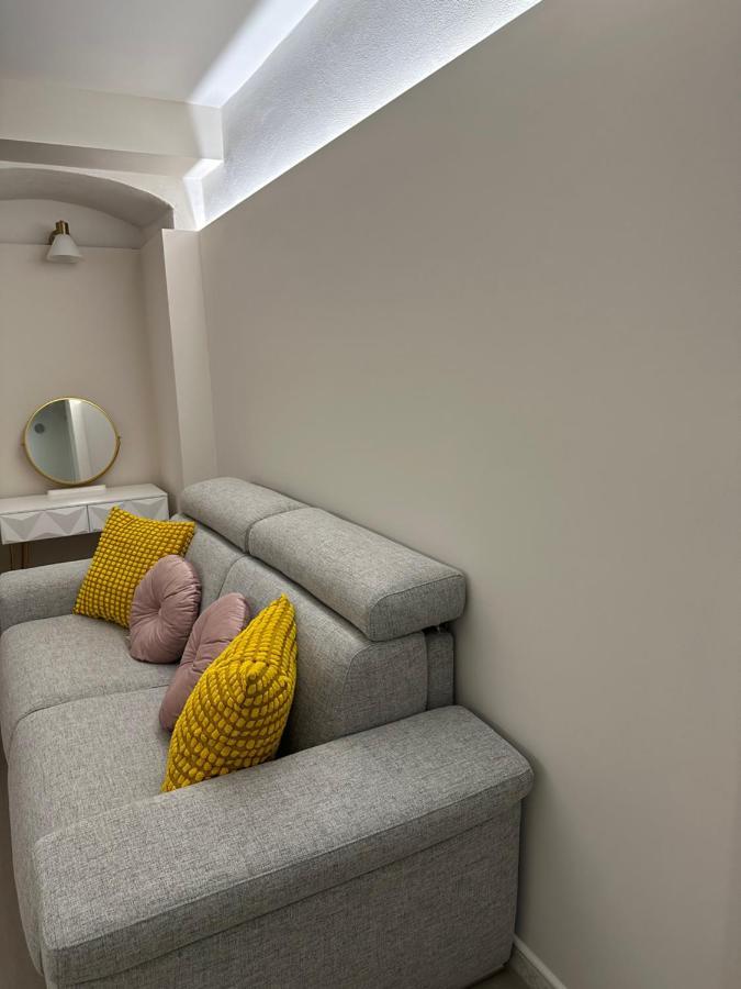 Appartement Imbriani 69 *